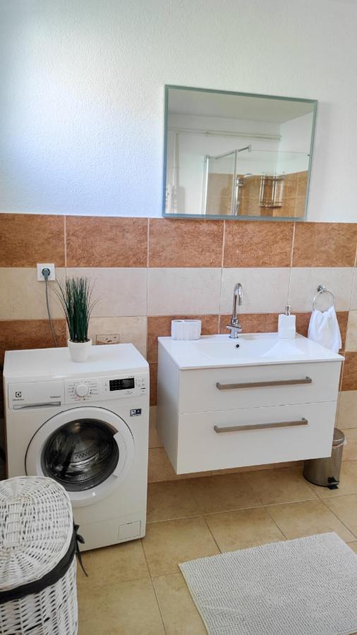 Apartman Jelena ポドストラナ エクステリア 写真