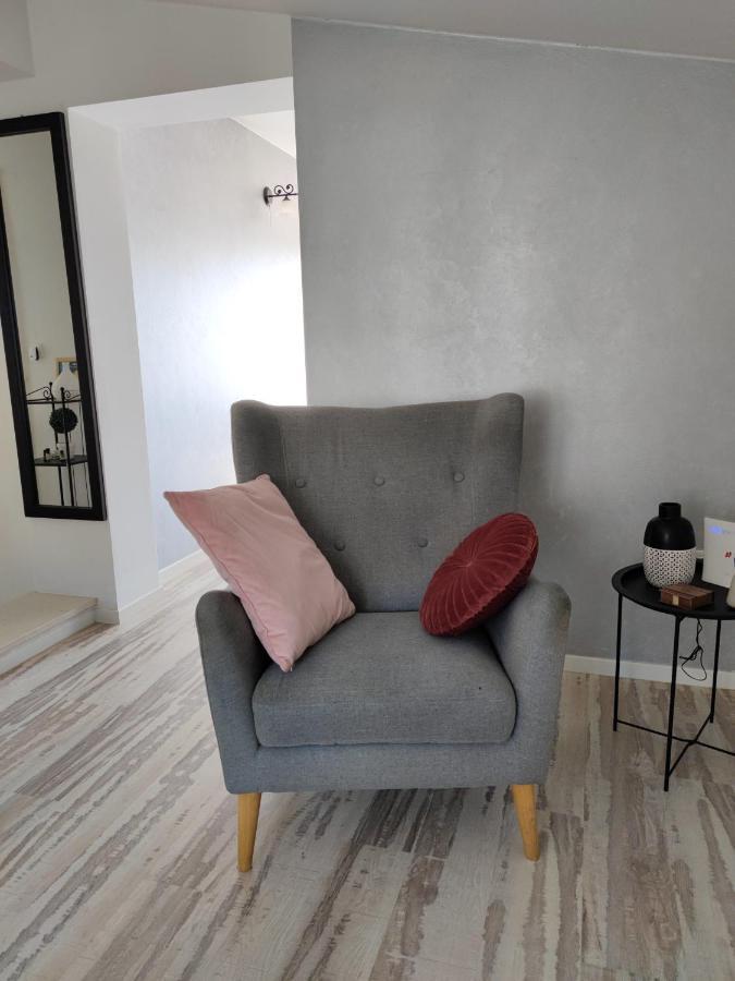 Apartman Jelena ポドストラナ エクステリア 写真